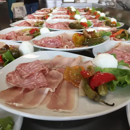 San Ferdinando 2* Levada